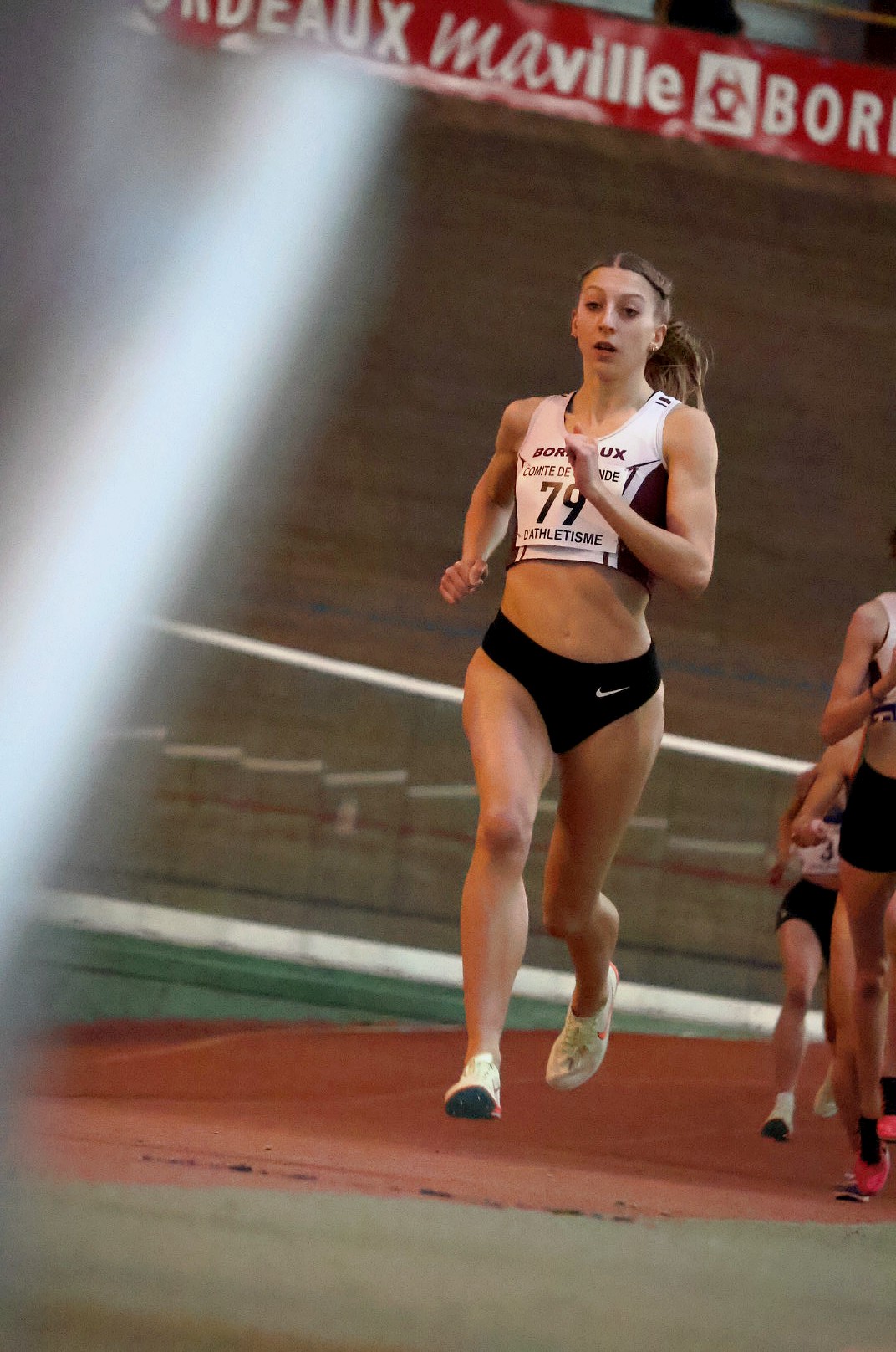 sprinteuse bordeaux athlé championnat régionaux en salle