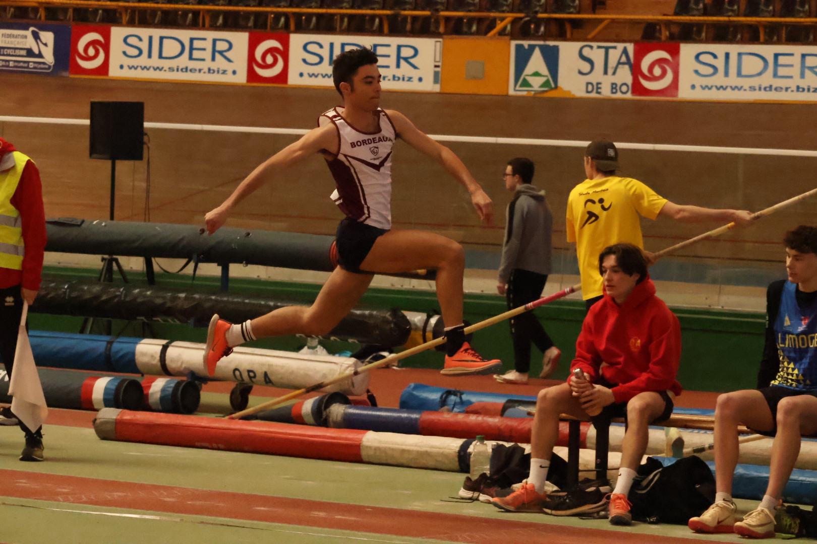 sauteur bordeaux athlé championnat régionaux en salle