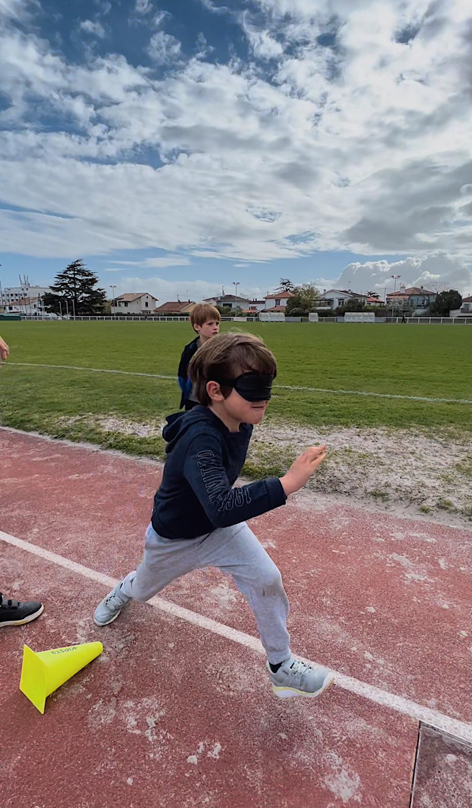 découverte du handisport par les jeunes athlètes de bordeaux athlé