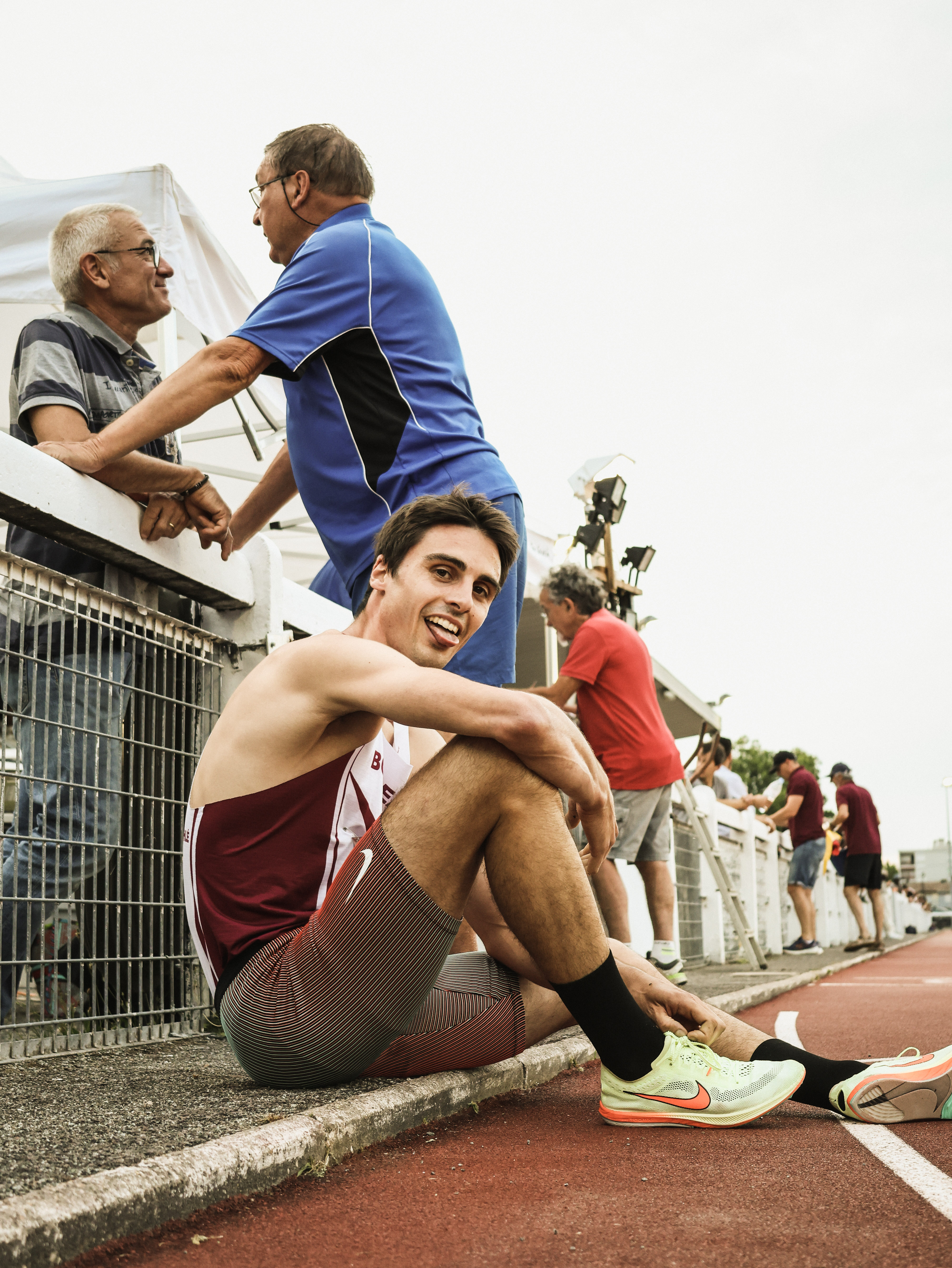 athlètes au meeting du Stade Bordelais Athlétisme