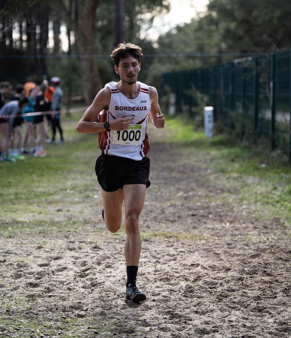 Adrien LANAU du Stade Bordelais Athlétisme aux ¼ de finale de cross