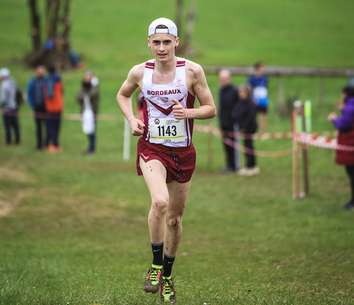 Luca TONIZZO du Stade Bordelais Athlétisme sur le cross U20 masculin