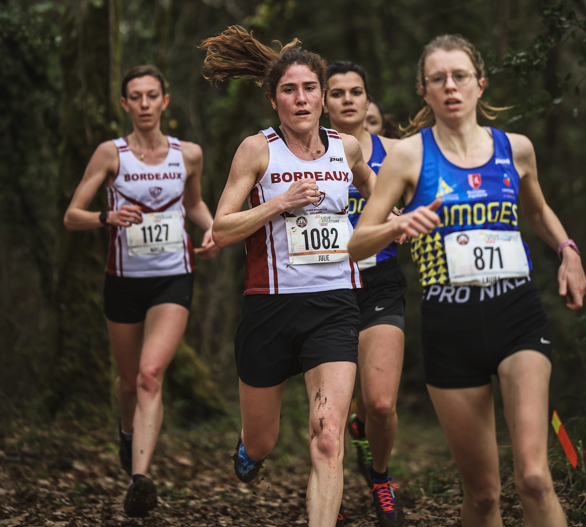 Athlètes du Stade Bordelais Athlétisme sur le cross long féminin