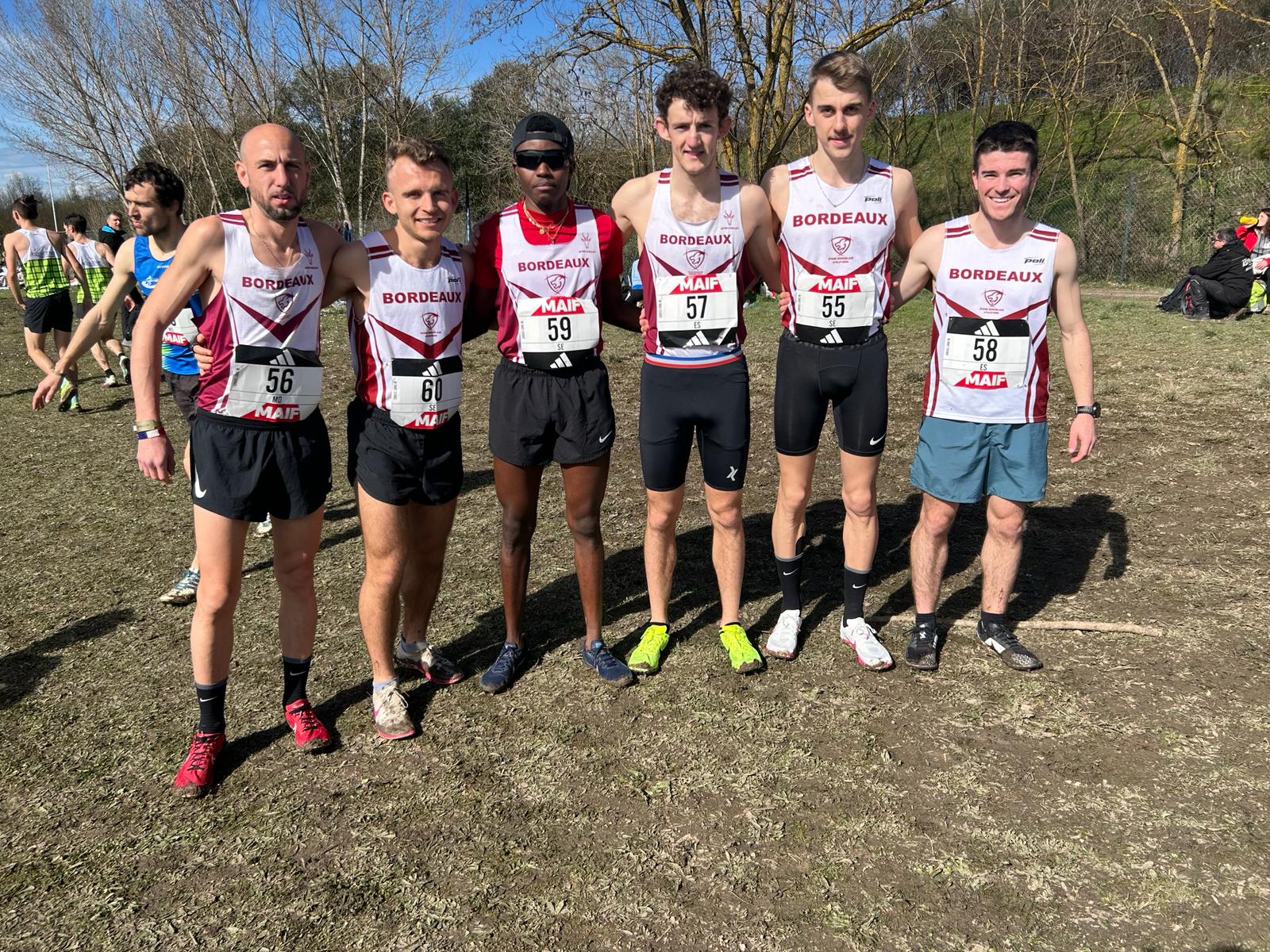 équipe masculine cross long du Stade Bordelais Athlétisme aux championnats de France de cross