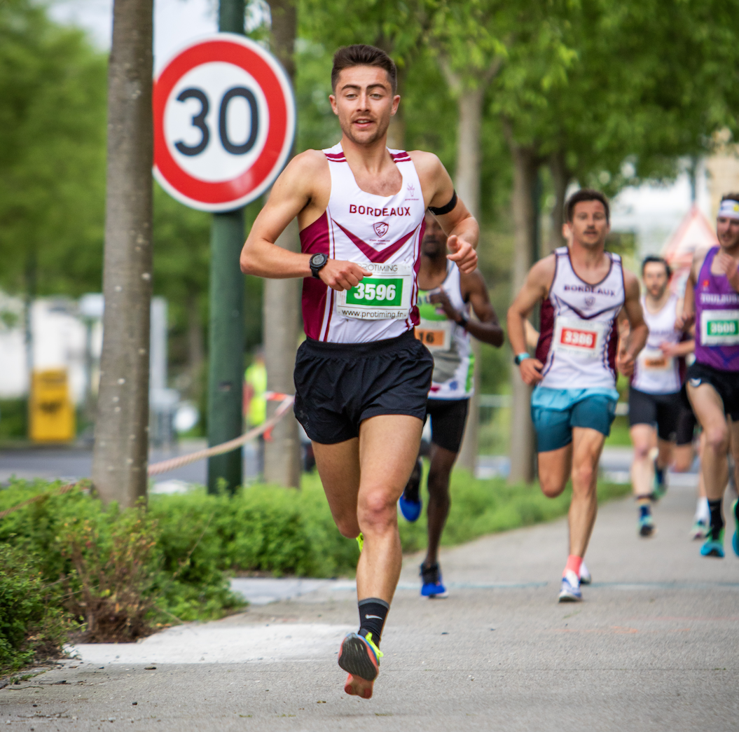 Clément DARGUENCE du Stade Bordelais Athlétisme au 5km de Bègles