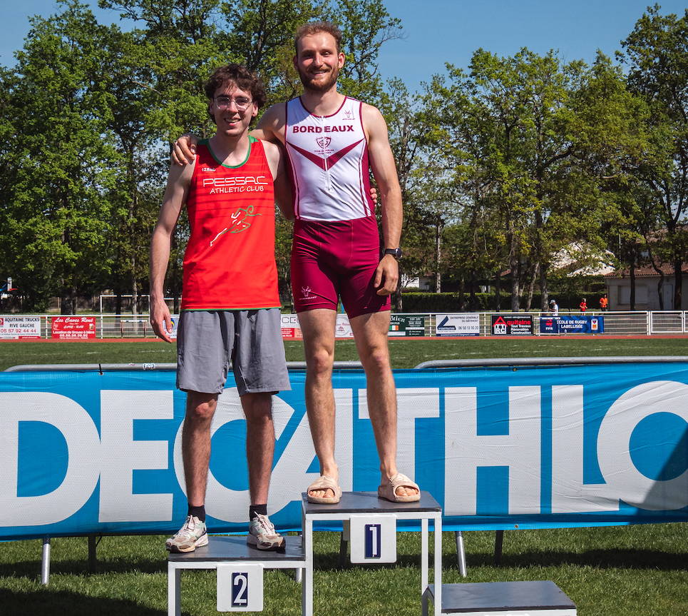 Hugo SCARBONCHI du Stade Bordelais Athlétisme vainqueur du 200m au Meeting Christian Carmel à Pessac