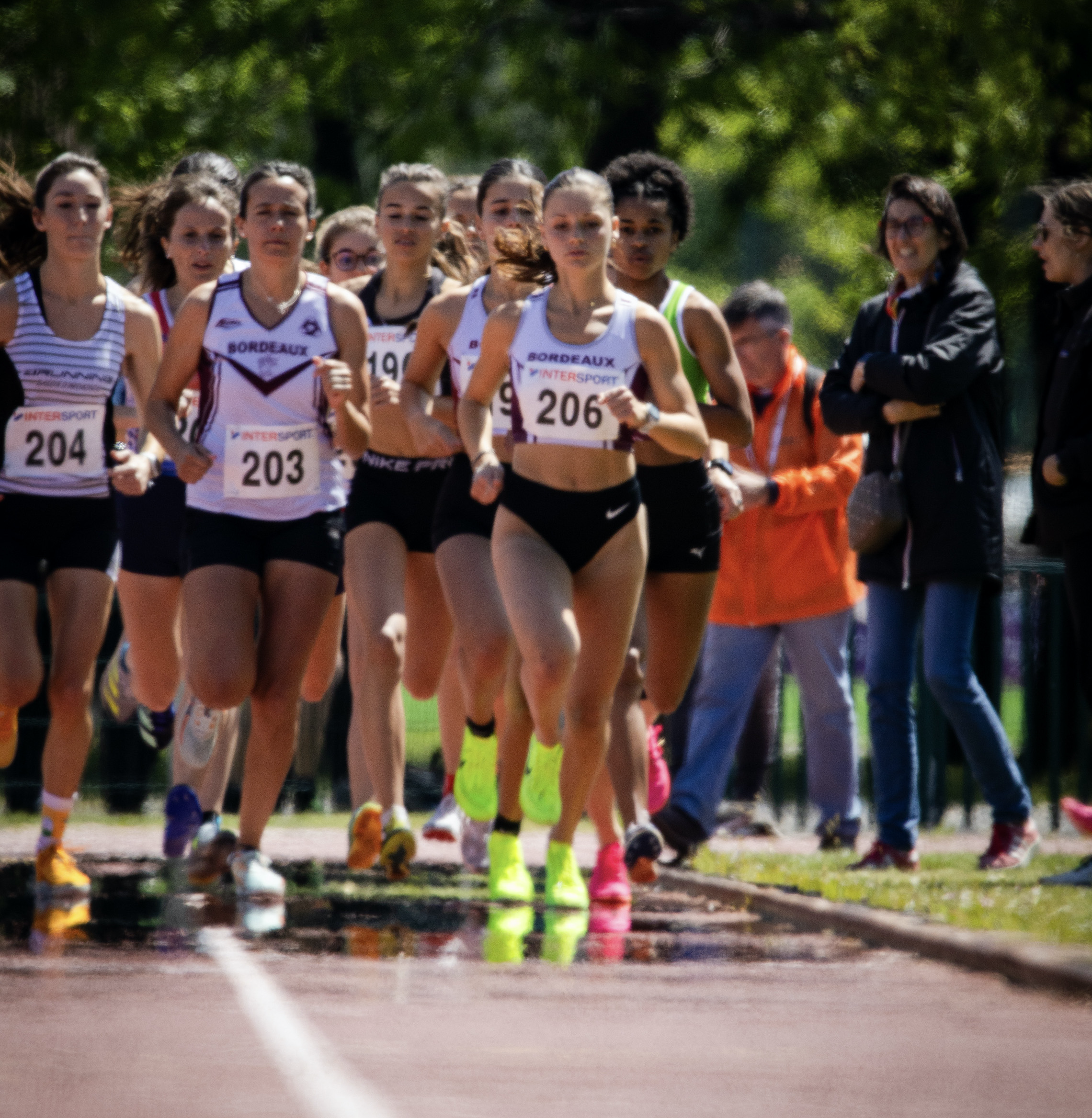 athlètes du stade Bordelais Athlétisme au Meeting d'athlétisme Intersport de Gujan Mestras